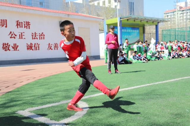 国王杯-费兰托雷斯巴尔德破门 巴萨3-1晋级8强