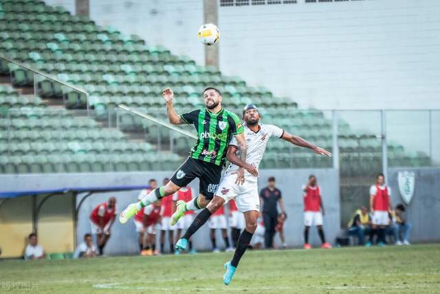 曼城欧冠出局再战英超领头羊 数据挺红军双杀