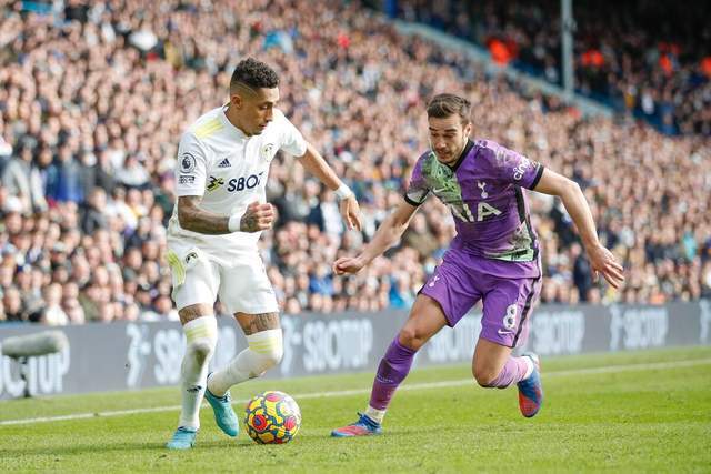 詹姆斯连续三场三双破纪录 湖人力克灰熊3连胜