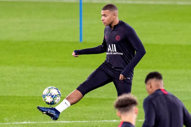 贝尔16+9广东胜四川 胡金秋25分广厦险胜山东